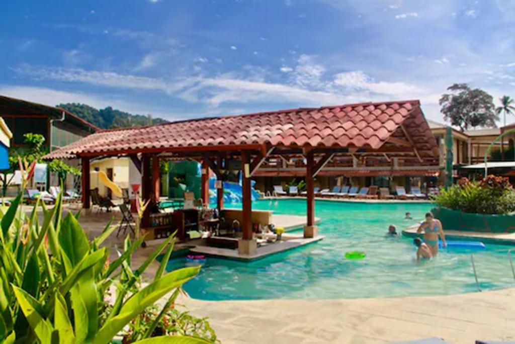 Amapola Resort