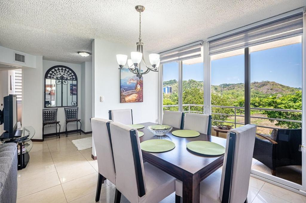 Beautiful Jaco Apartment - Just a short walking distance to the beach