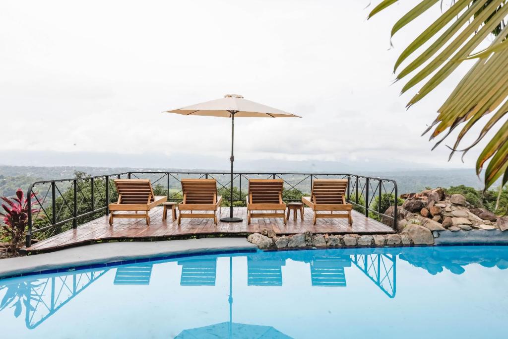 Buen Camino Hotel, San Mateo