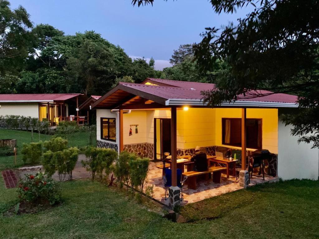 Las Marias Monteverde - Mountain View Cottages & Gardens