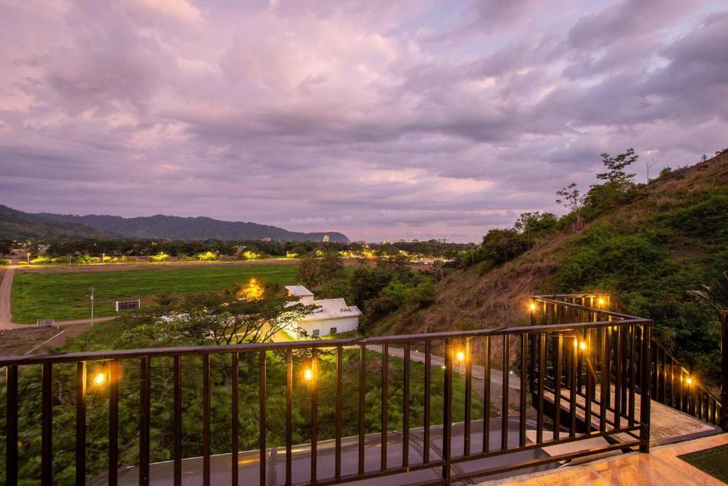 Casa Bella Vista Jaco #1