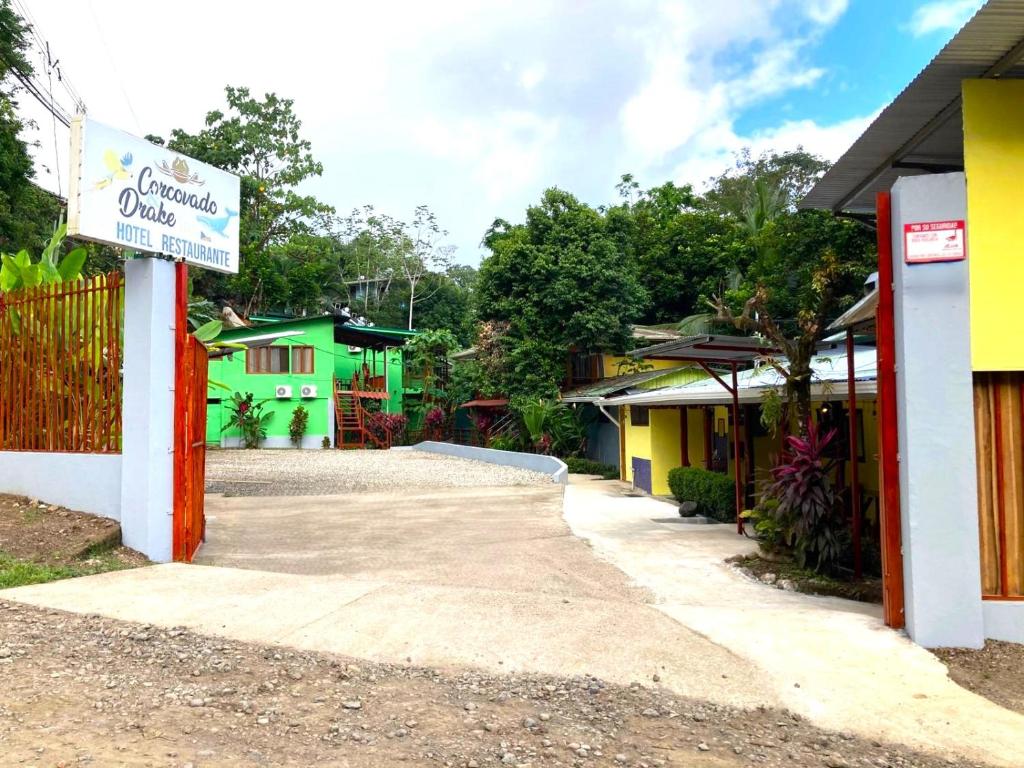 Corcovado & Drake Inn