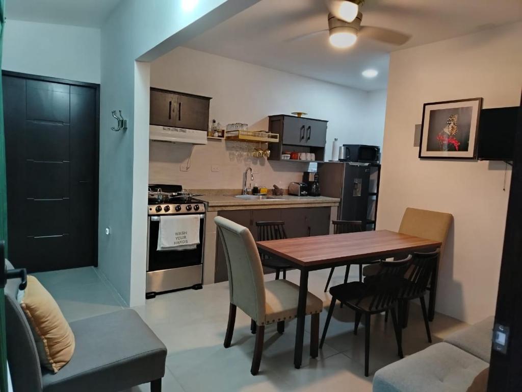 CR Arenal Apartments Familiar