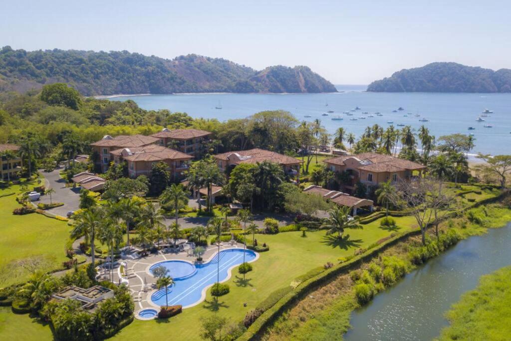 Bay Residence Los Suenos Resort & Marina