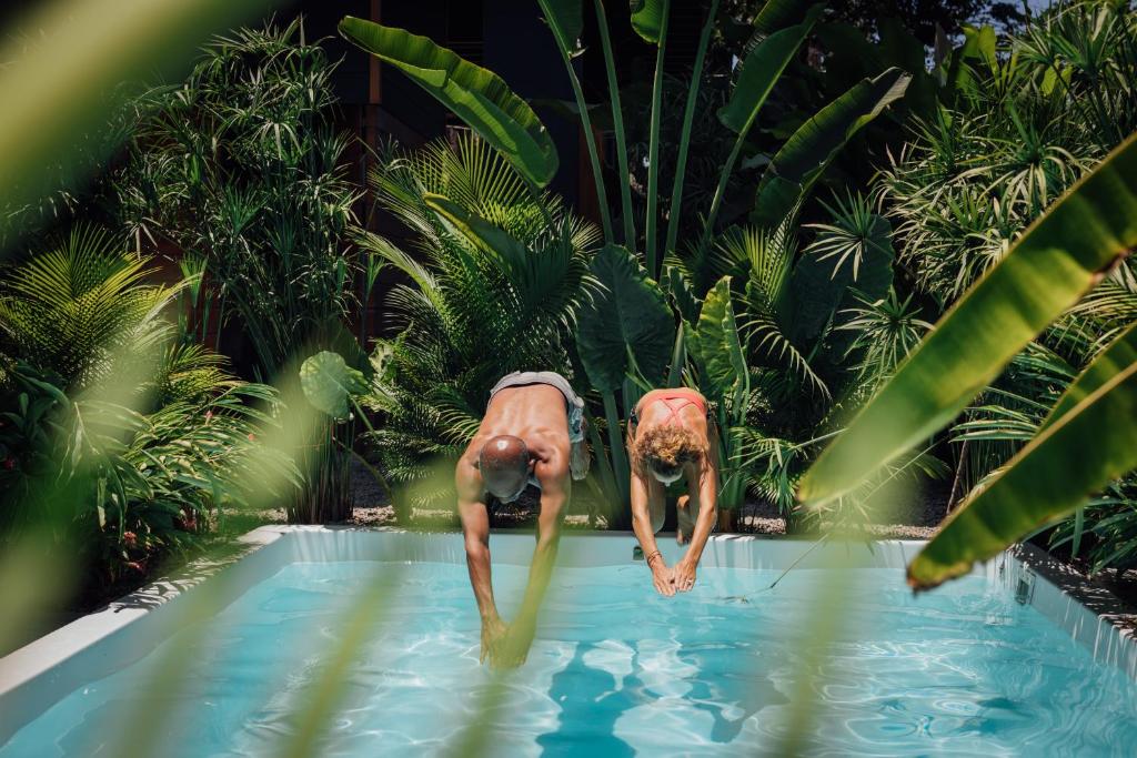Kanoa Lodge - Adults and 13 plus only