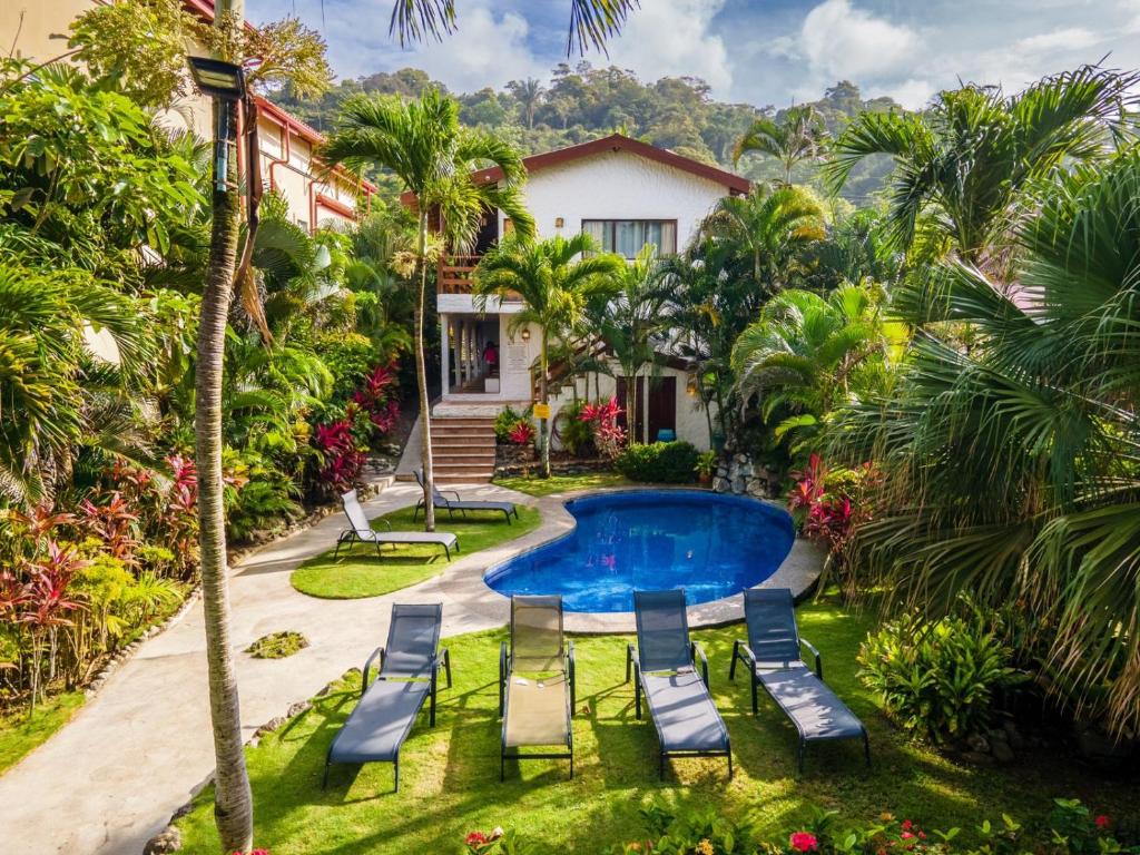 Ola Bonita BeachFront Apart Hotel