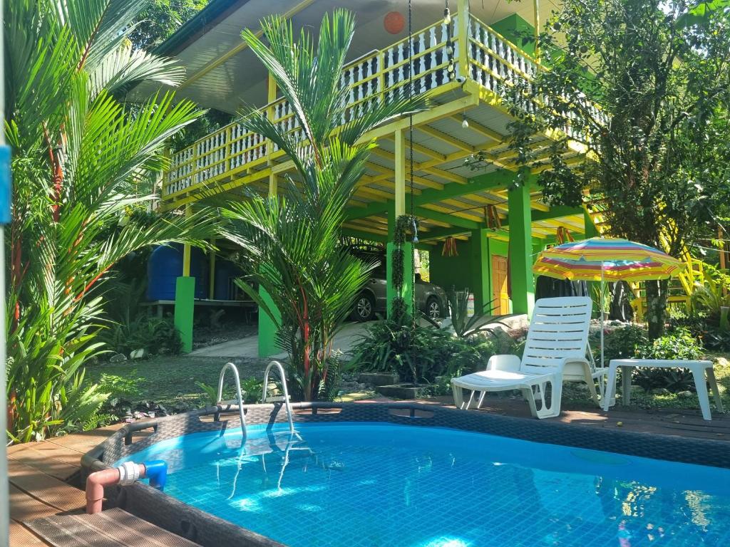 Peyo’s House (Swimming Pool,Wi-Fi,BBQ,Board Games)