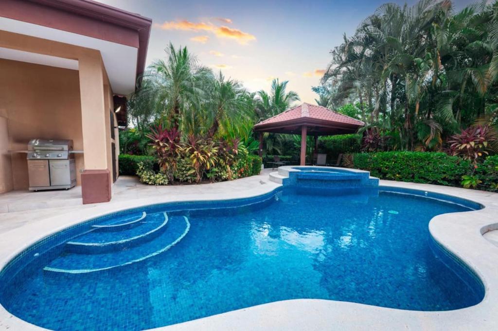 Villa Sendero By Vacationpuravida