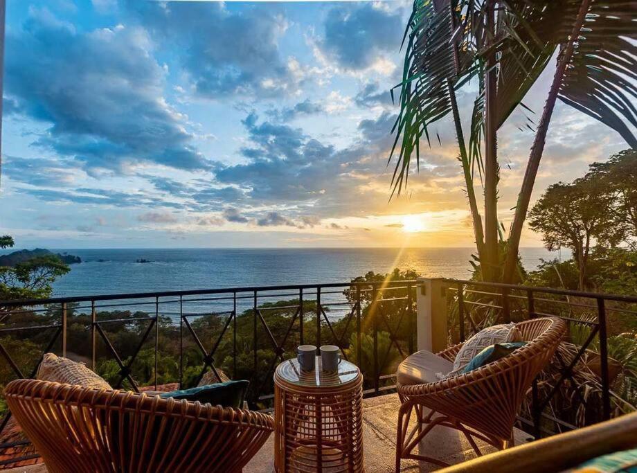 Villa Amor del Mar with Breathtaking View of Ocean & Jungle